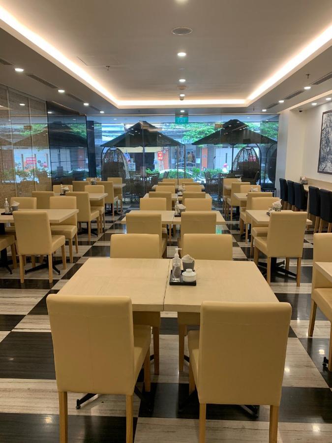 Business - 123 Linh Lang Hotel